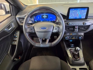 Ford Focus – thumbnail 8