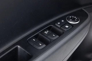 Hyundai i10 – thumbnail 12