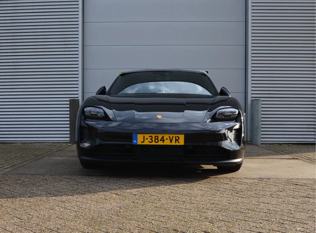 Porsche Taycan – foto 5
