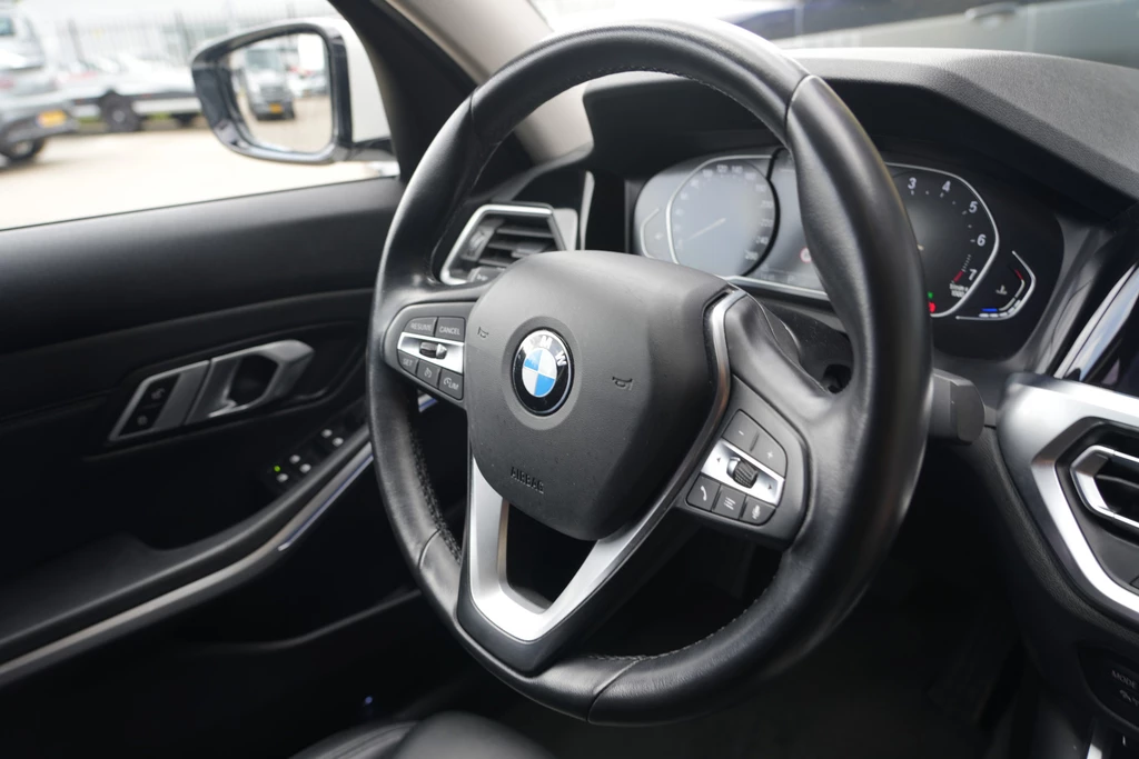 BMW 3 Serie – foto 11
