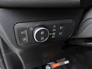 Ford Kuga – thumbnail 59