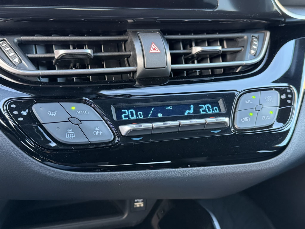 Toyota C-HR – foto 32