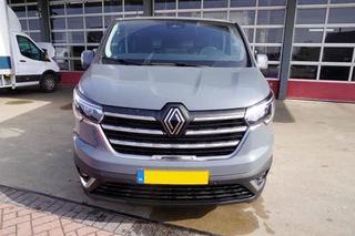 Renault Trafic – thumbnail 11