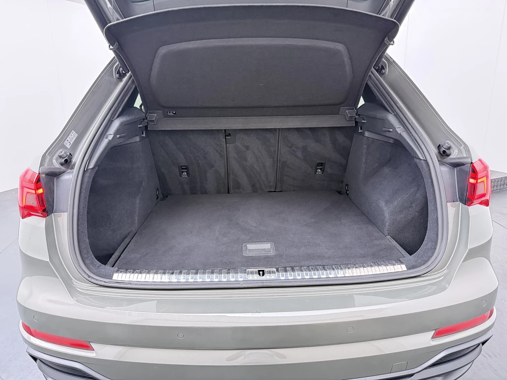 Audi Q3 – foto 40