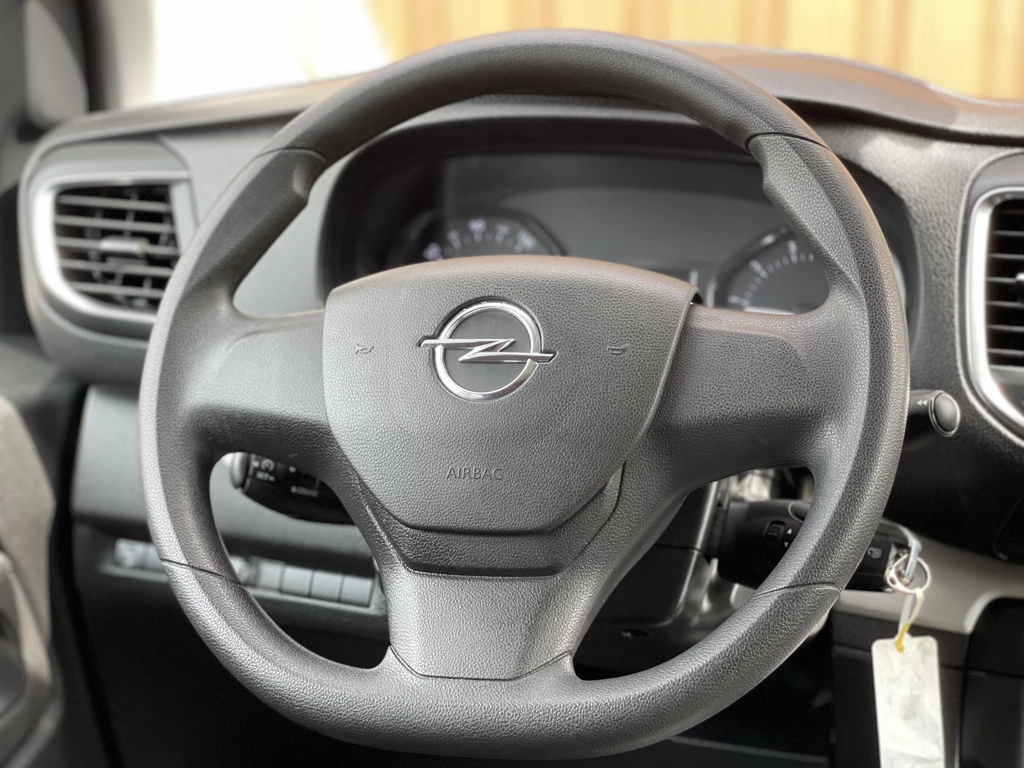 Opel Vivaro – foto 12