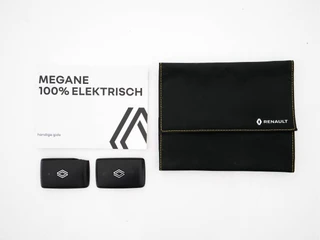 Renault Megane E-Tech – thumbnail 30