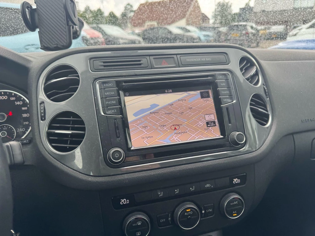 Volkswagen Tiguan – foto 8
