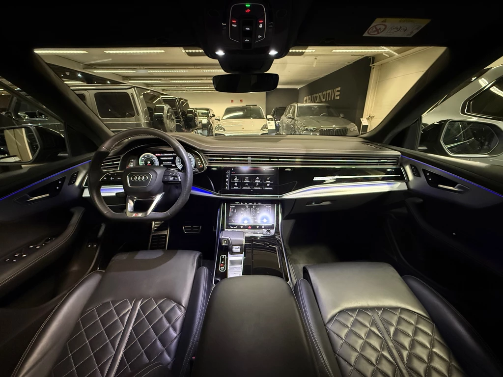 Audi Q8 – foto 11