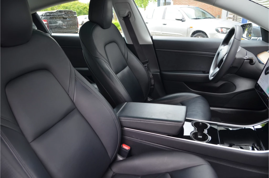Tesla Model 3 – foto 6