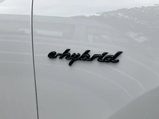 Porsche Cayenne – thumbnail 64