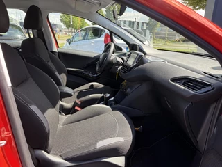 Peugeot 208 – thumbnail 9