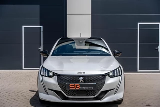 Peugeot 208 – thumbnail 8
