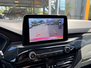 Ford Kuga – thumbnail 17