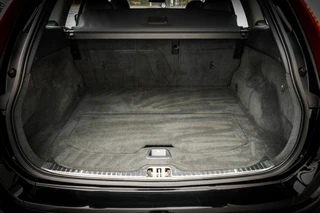Volvo XC60 – thumbnail 22