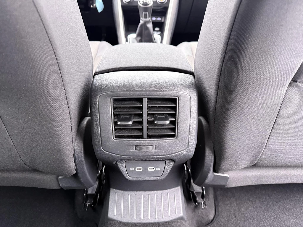 Volkswagen T-Roc – foto 34