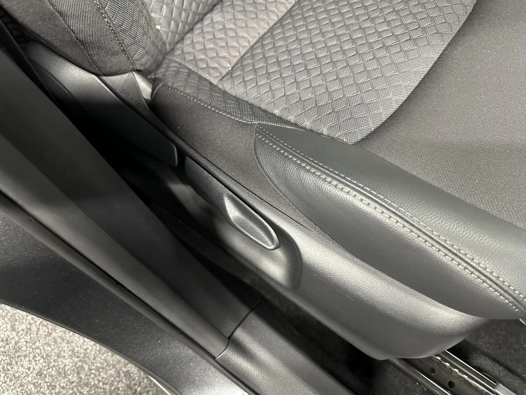 Toyota C-HR – foto 16