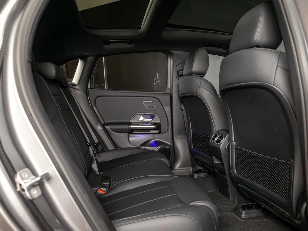 Mercedes-Benz EQA – foto 21