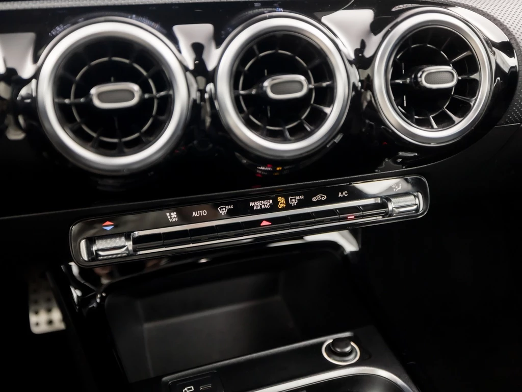 Mercedes-Benz A-Klasse – foto 12