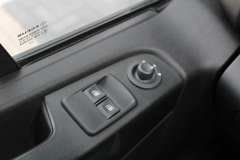 Renault Trafic – foto 17