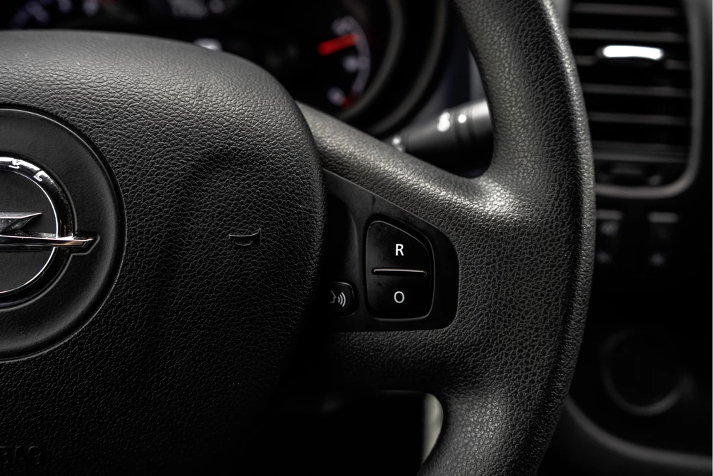 Opel Vivaro – foto 19