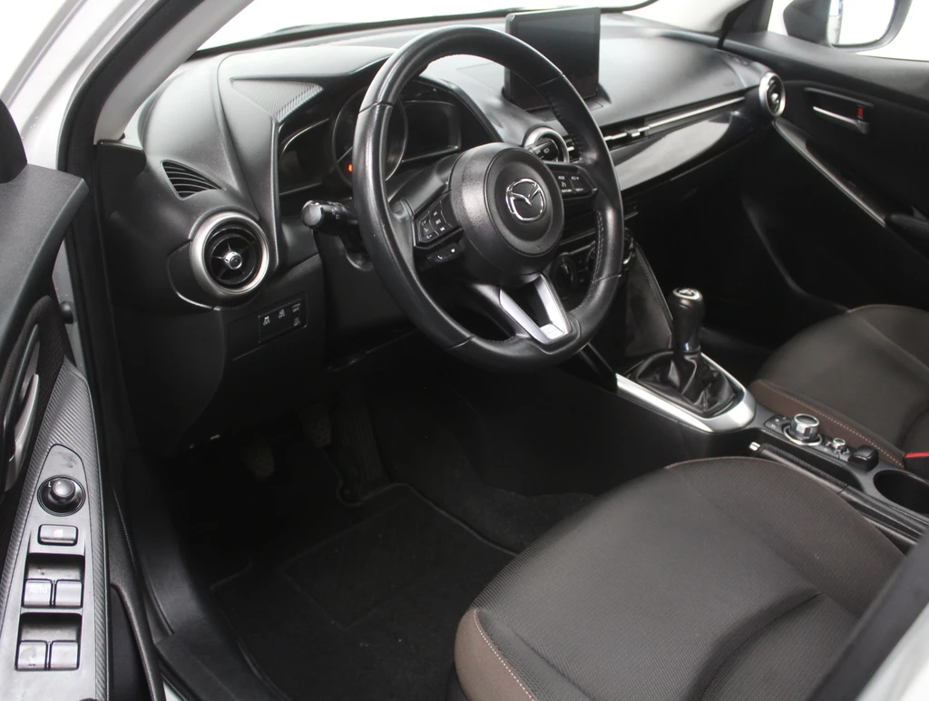 Mazda 2 – foto 10