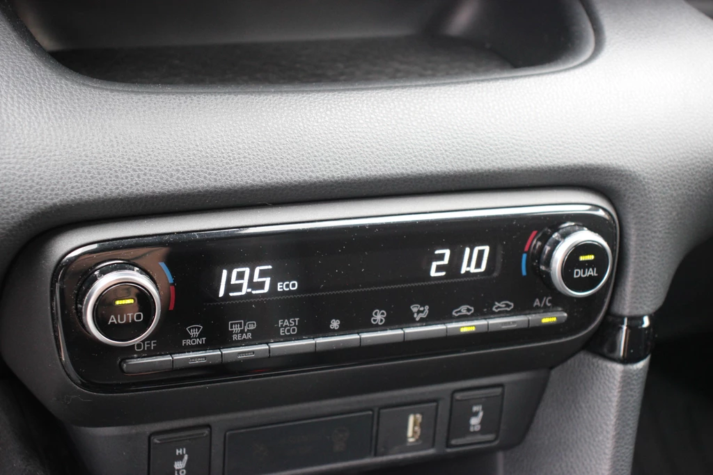 Toyota Yaris – foto 39