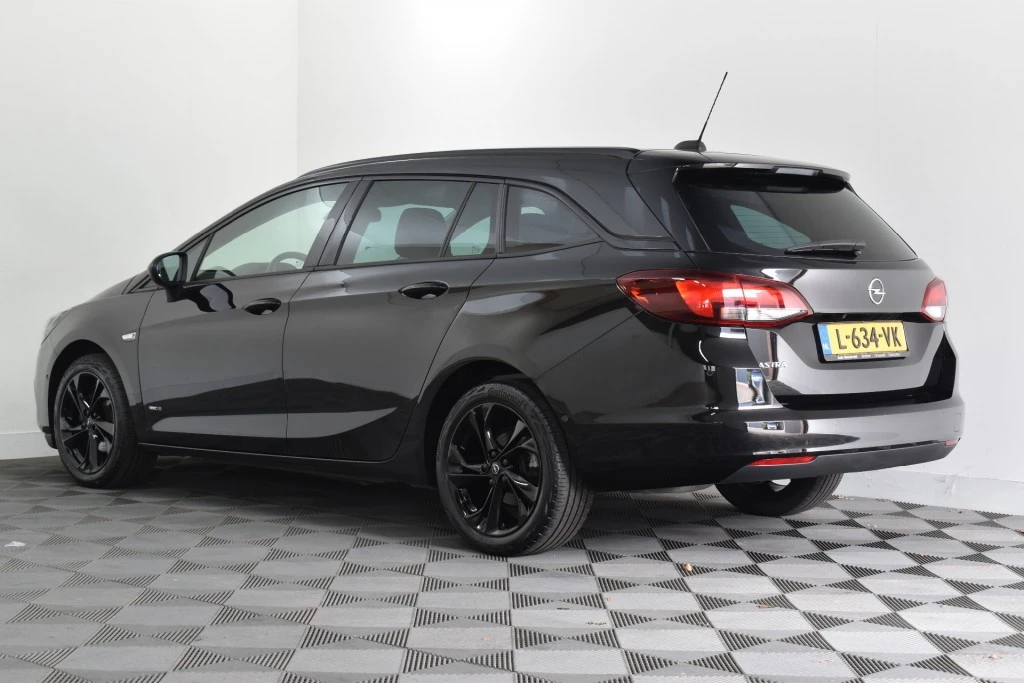 Opel Astra – foto 2