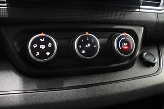 Renault Trafic – thumbnail 12
