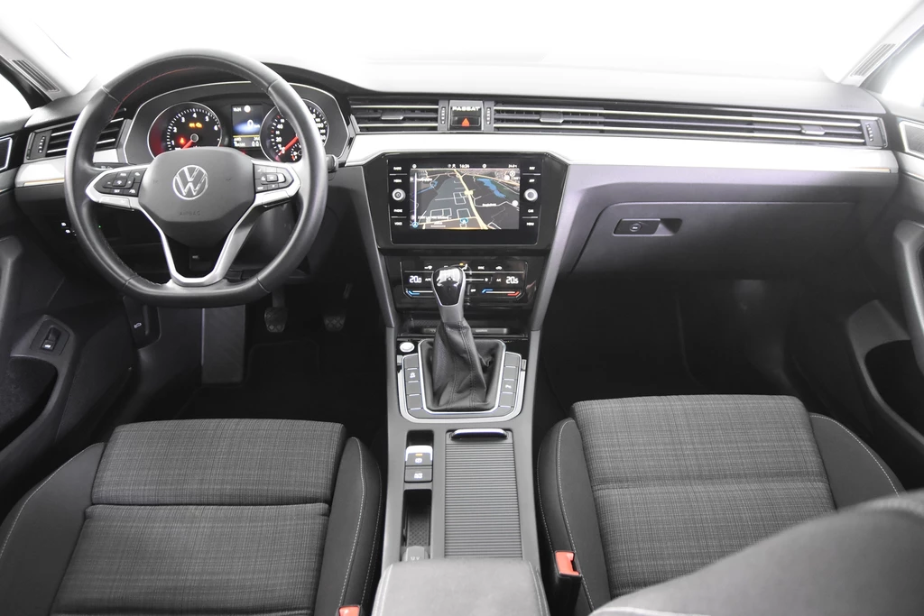 Volkswagen Passat – foto 17