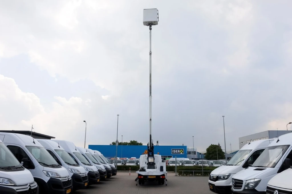 Renault Maxity – foto 11