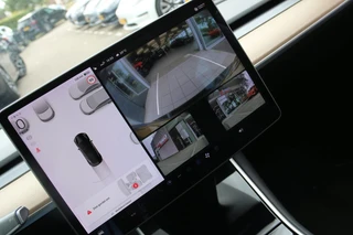 Tesla Model 3 – thumbnail 13