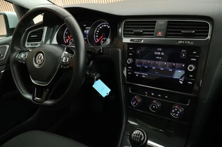 Volkswagen Golf – thumbnail 8