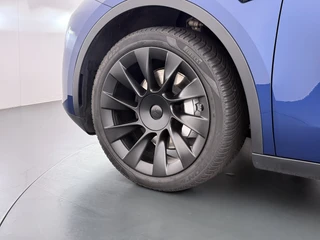 Tesla Model Y – thumbnail 25