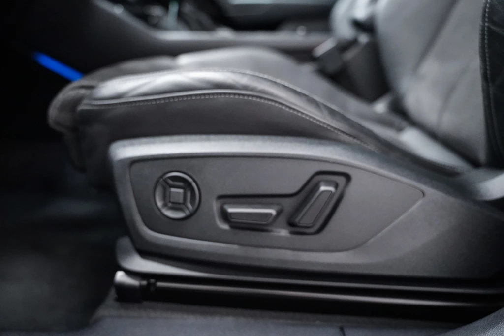 Audi Q3 – foto 11
