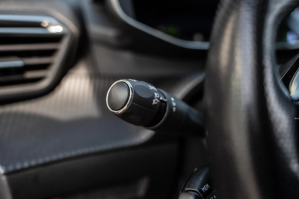 Peugeot 208 – foto 32