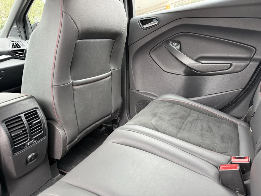 Ford Kuga – foto 29