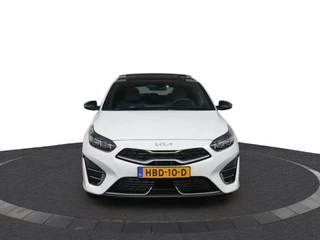 Kia ProCeed – thumbnail 13