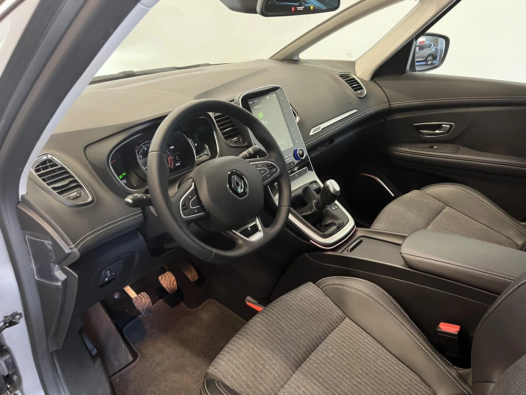 Renault Grand Scénic – foto 32