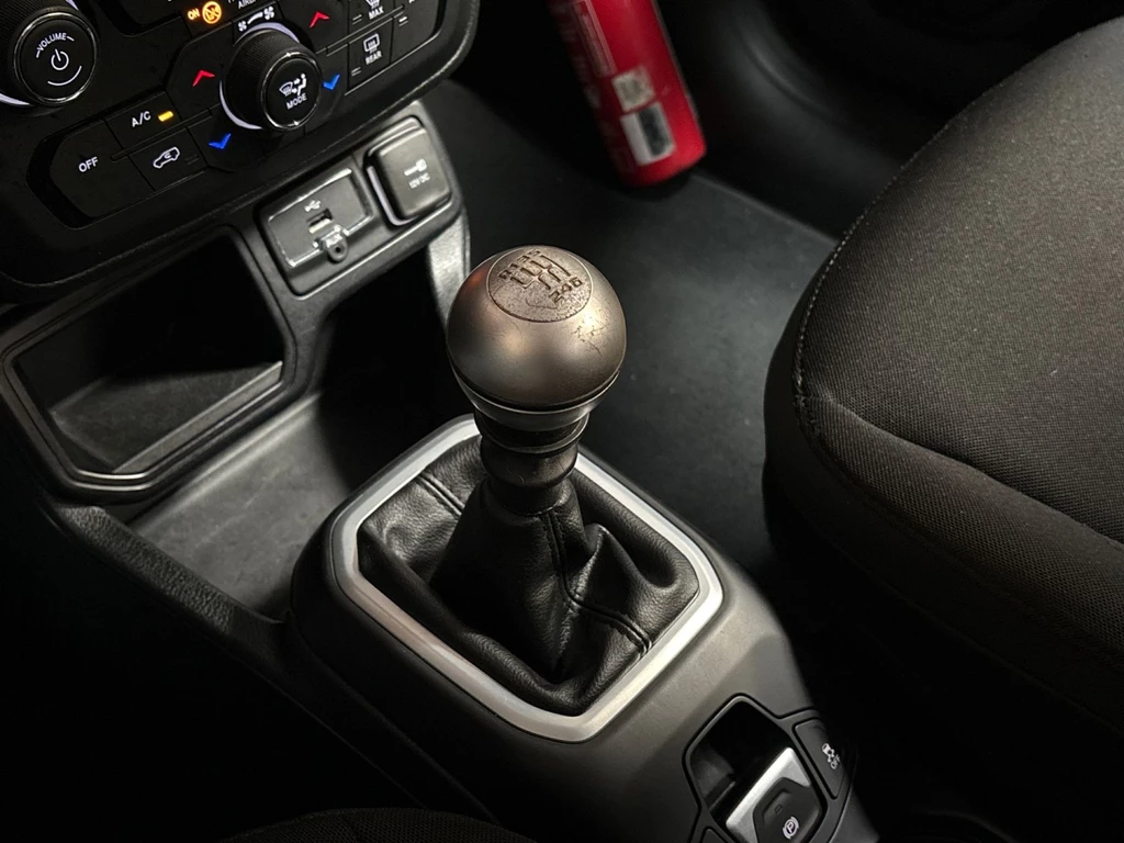 Jeep Renegade – foto 10