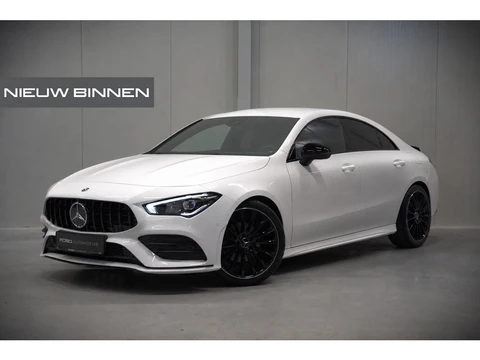 Mercedes-Benz CLA 180 Business Solution AMG | Stoelverwarming | Apple Carplay | Keyless | Camera | Cruise Control | LED High Performance | Ambiance Verlichting | Midline Sound System | Navigatie |