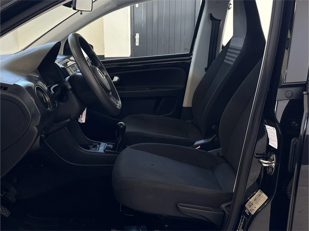 Volkswagen up! – foto 25