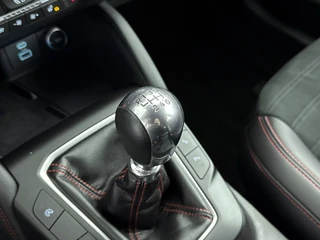 Ford Kuga – thumbnail 17