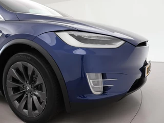 Tesla Model X – thumbnail 82