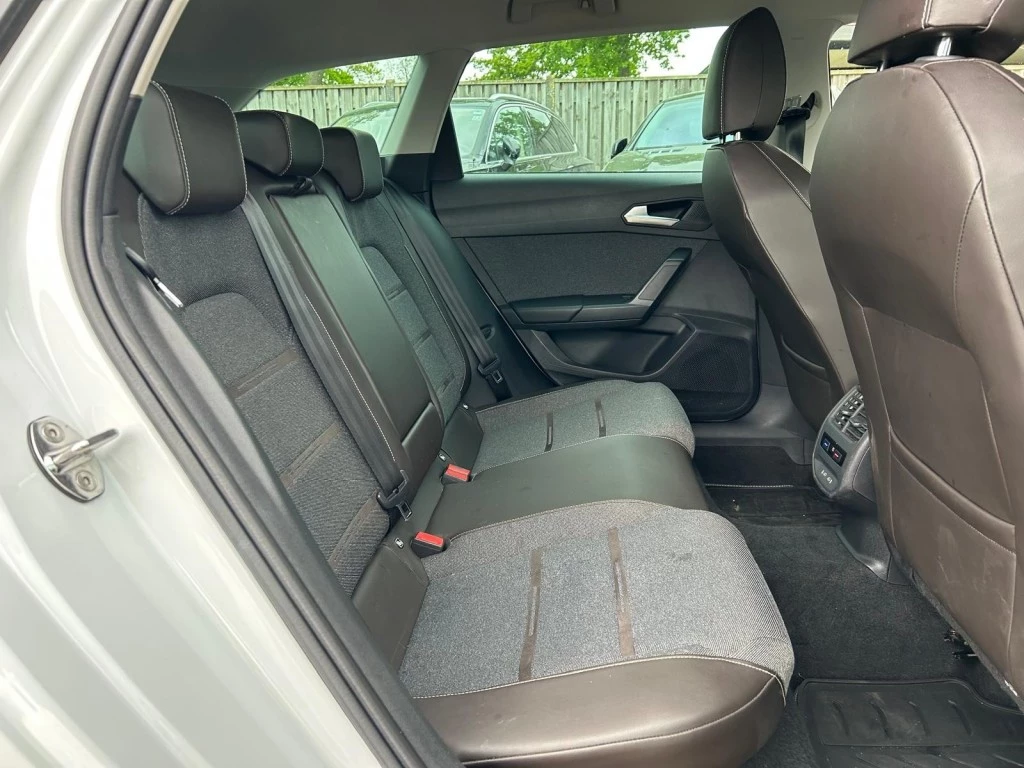 SEAT Leon – foto 11