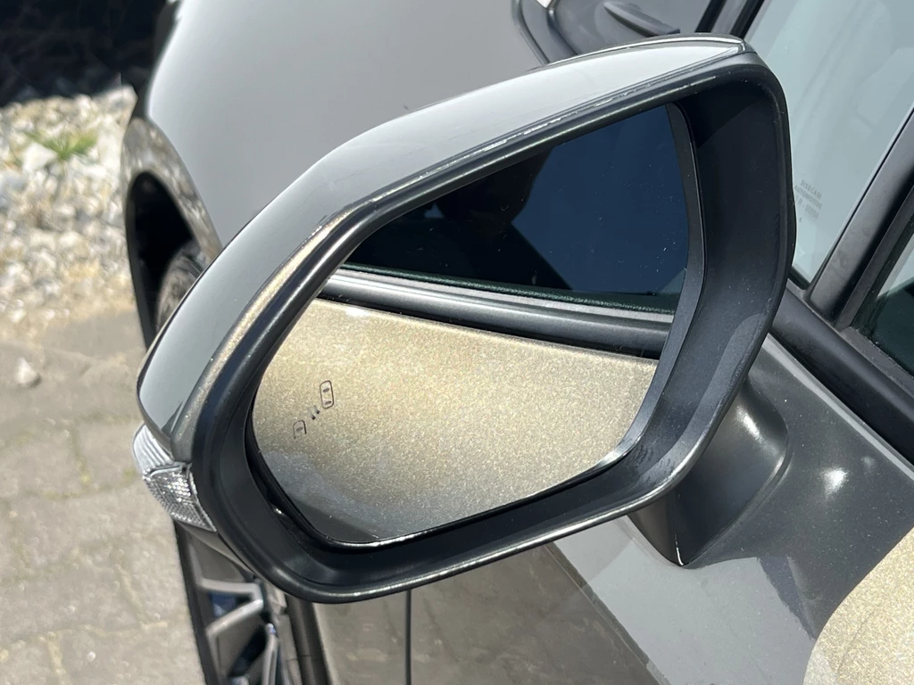 Toyota Corolla Touring Sports – foto 11