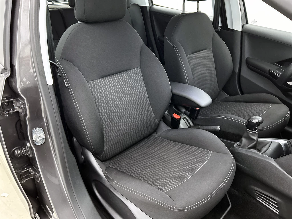 Peugeot 208 – foto 36