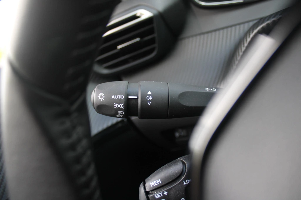 Peugeot 208 – foto 30