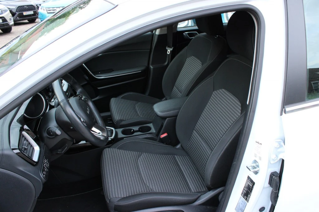Kia Ceed – foto 13