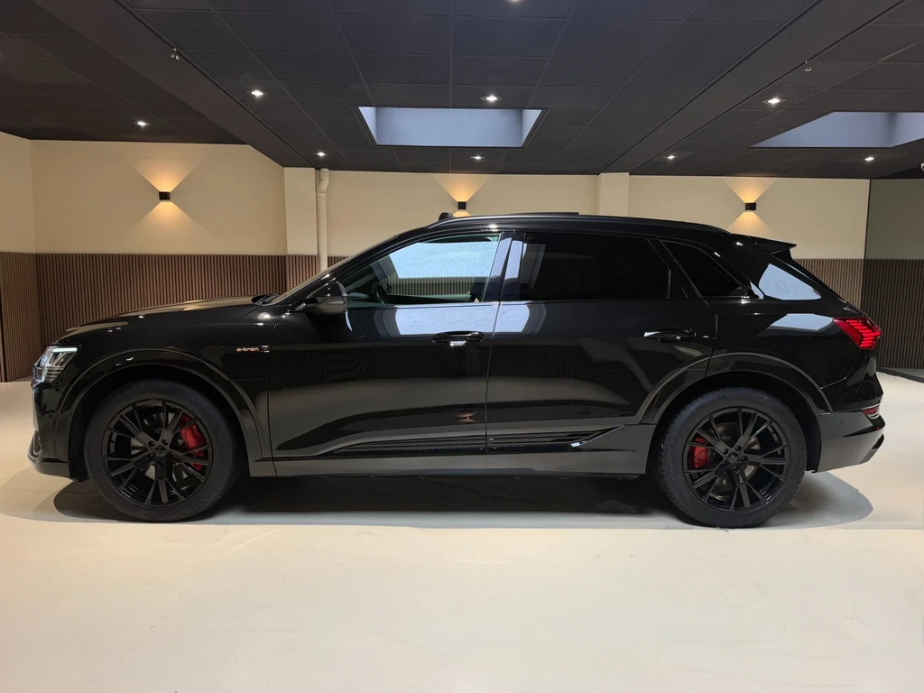 Audi e-tron – foto 2