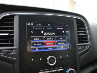 Renault Mégane Estate – thumbnail 7
